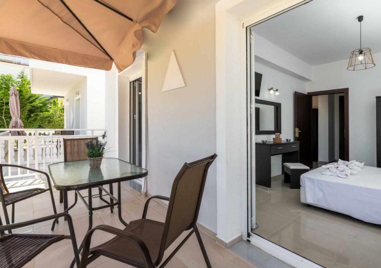 Apartment Antonis Deluxe Amoudi