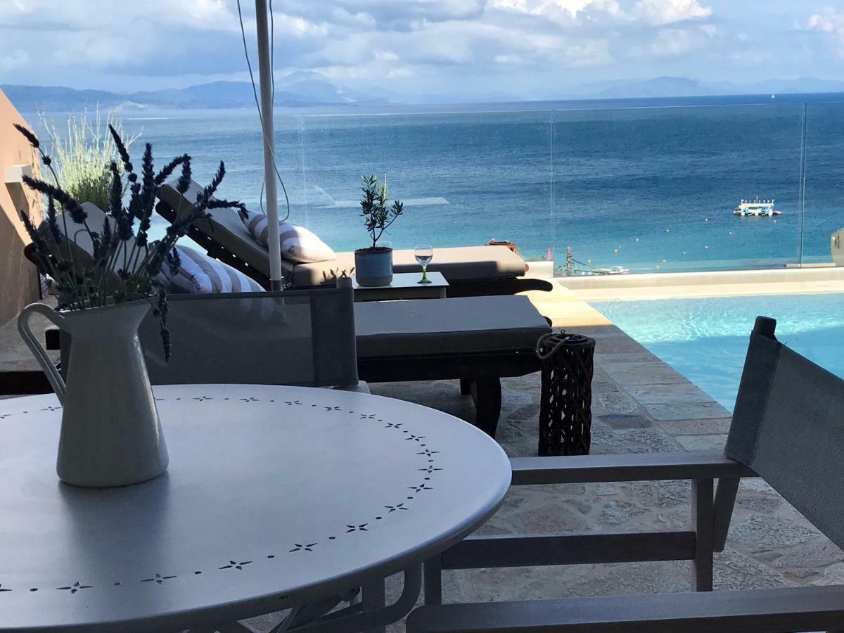 Renata Gold Villa