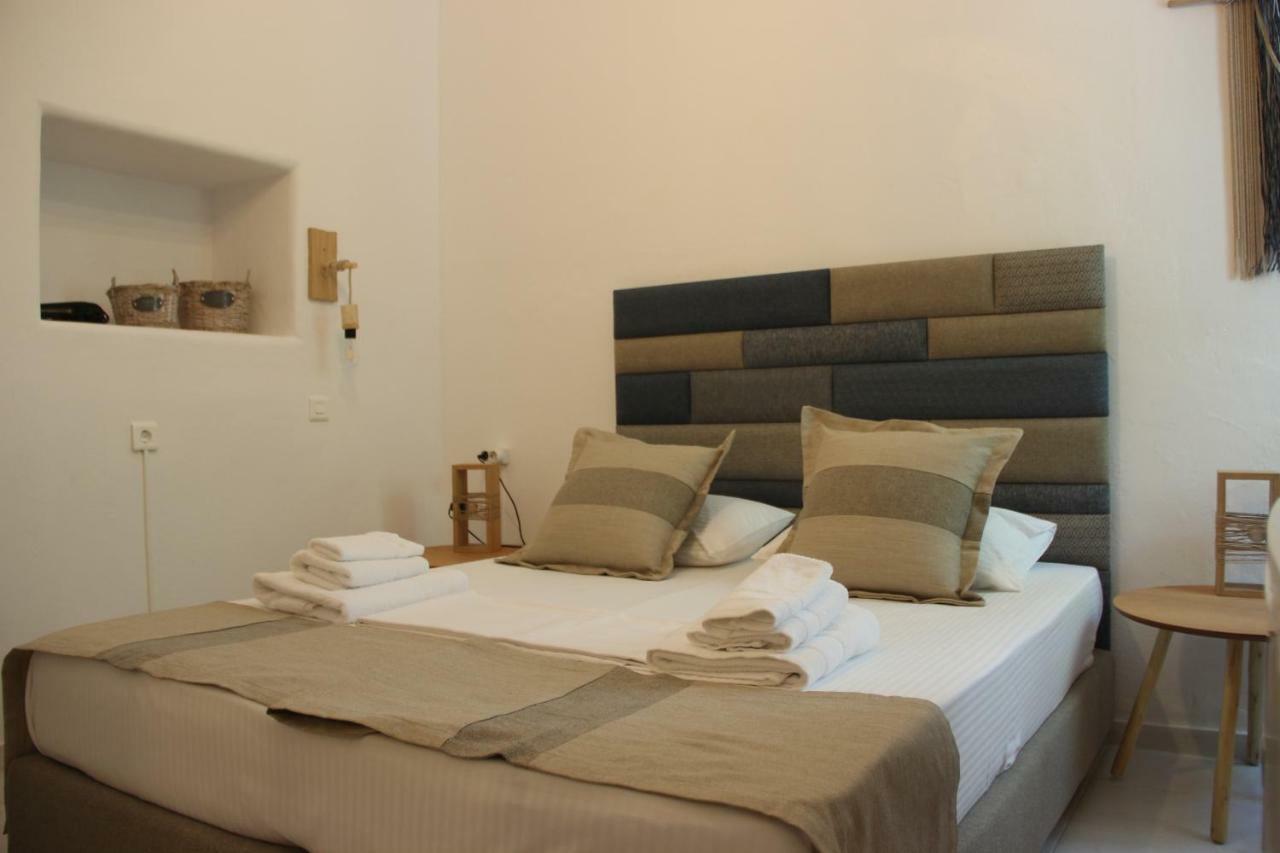 Gerania Milos Apartment *