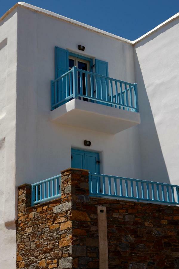 Messaria Hotel 3*
