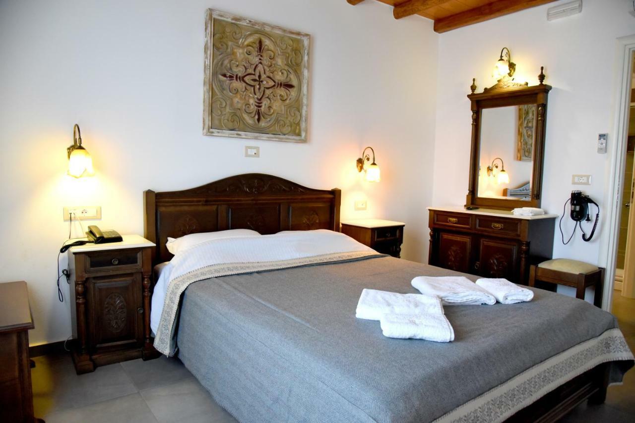 Messaria 3*