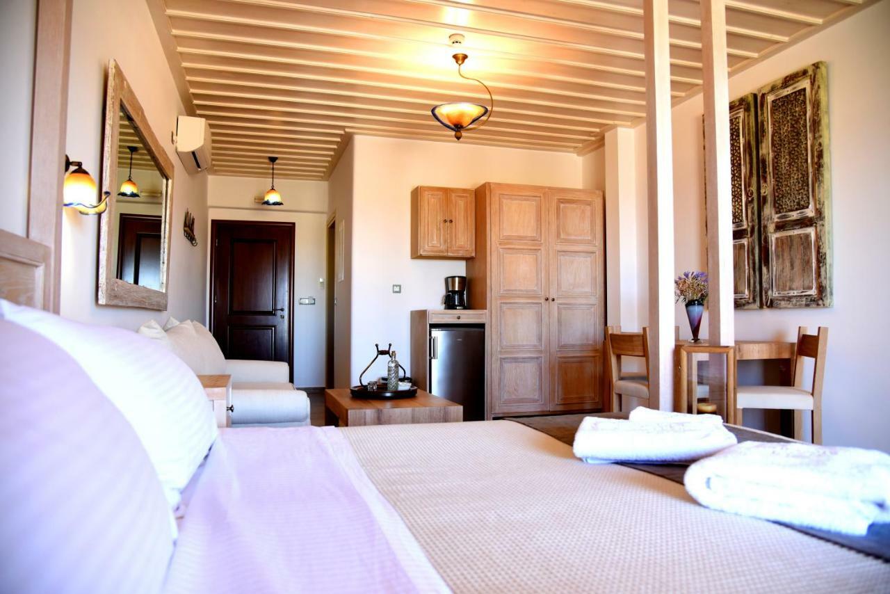 Messaria Hotel 3*