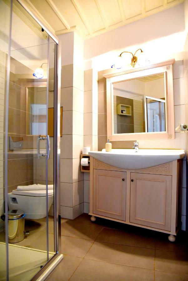 Messaria Hotel