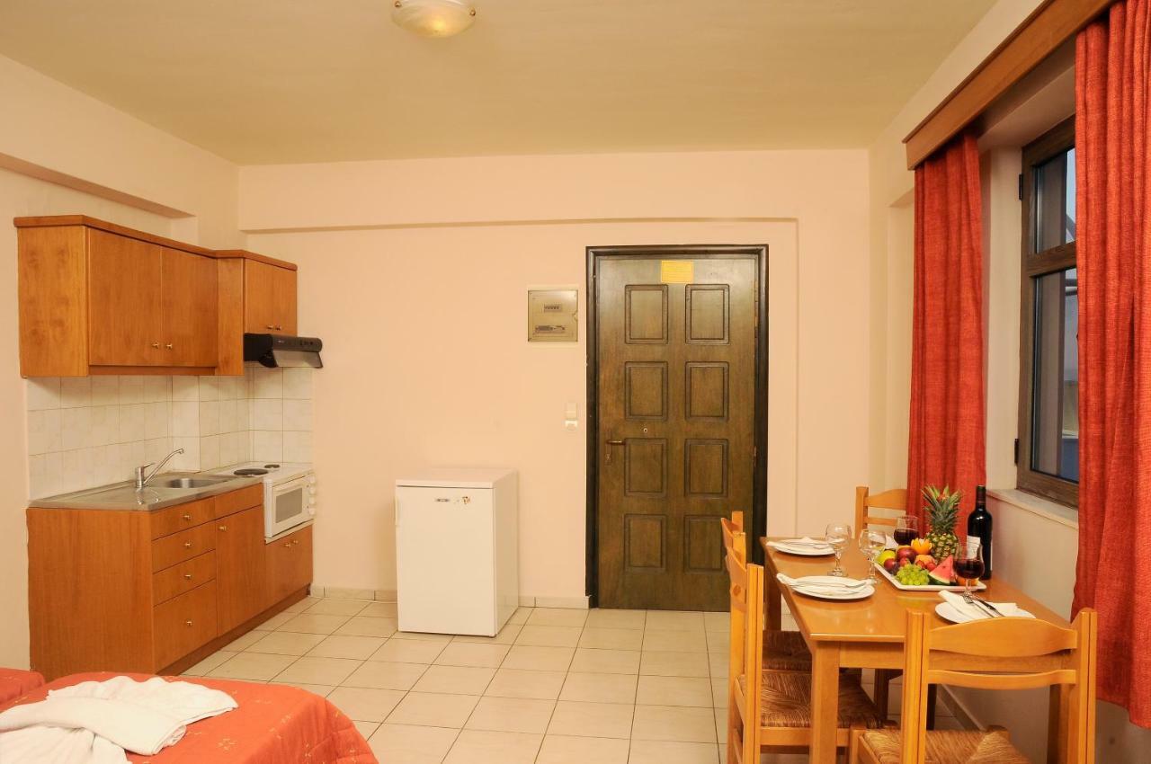 Stella-katrin 2* Platanes (Rethymno)