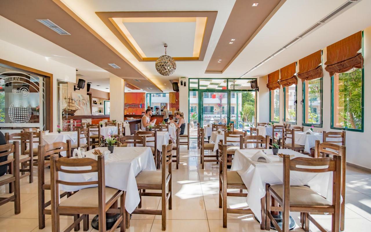 Oscar Aparthotel 3*