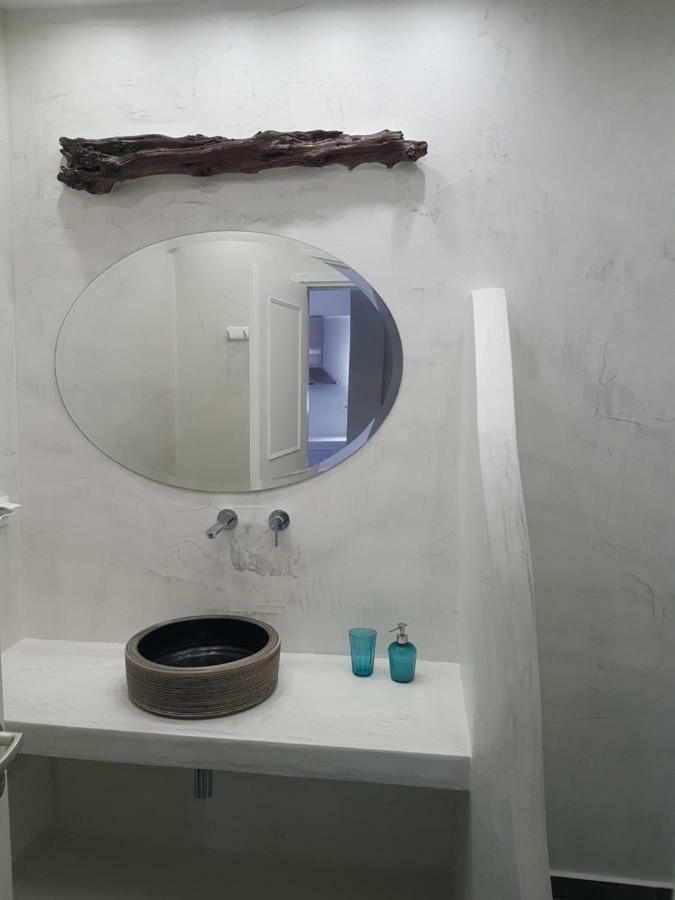 Aparthotel Manthos Place Mylopotas