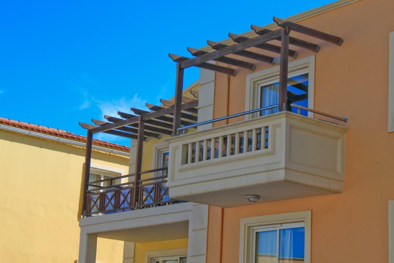 Porto Hotel Kalamaki (Chania)