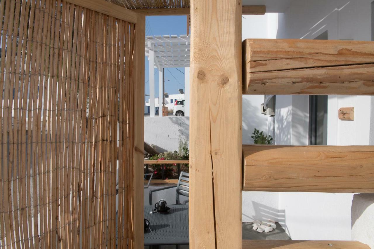 Piperaki Project * Naousa (Paros)