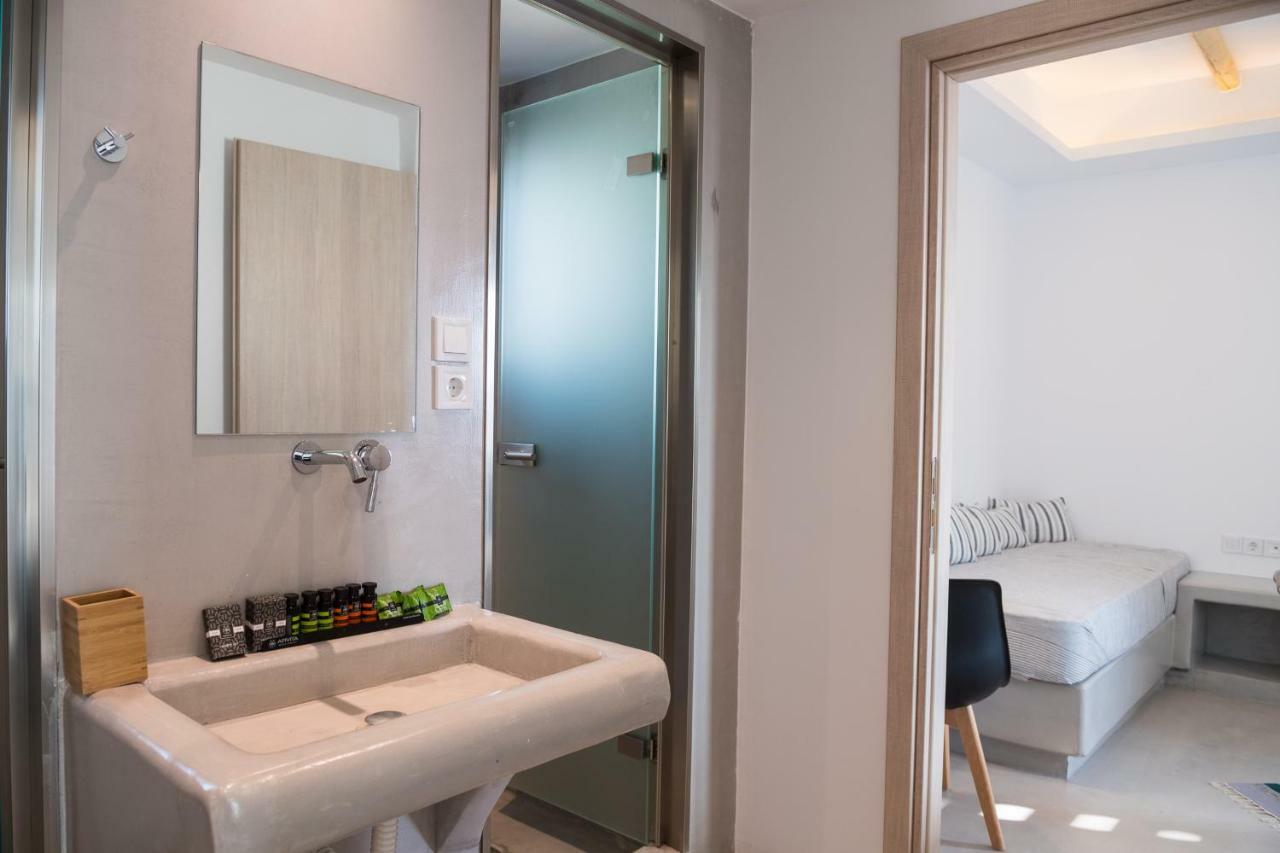 Piperaki Project Naousa (Paros)