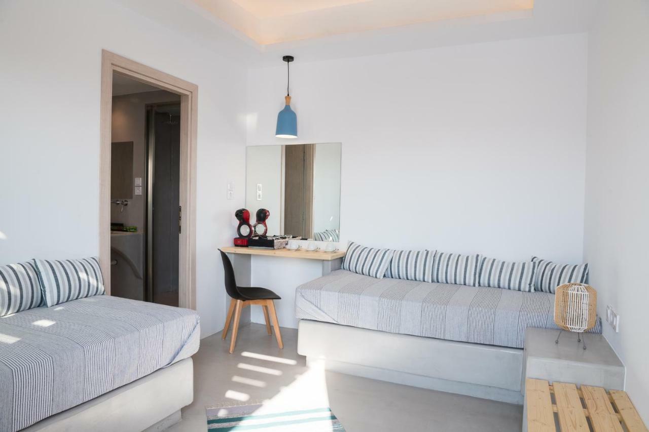 Piperaki Project * Naousa (Paros)