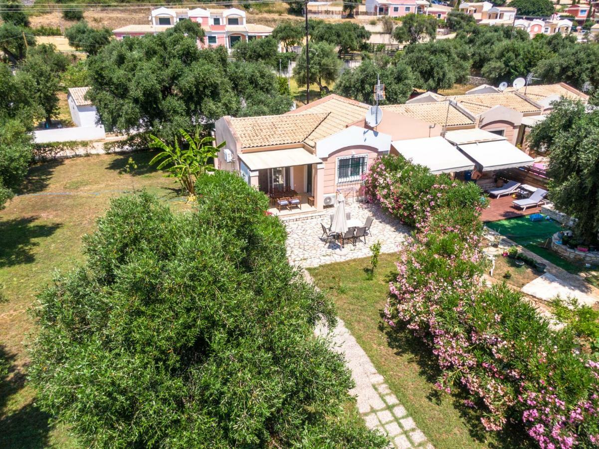 Beach Holiday Apartment, Corfu,greece Holiday home