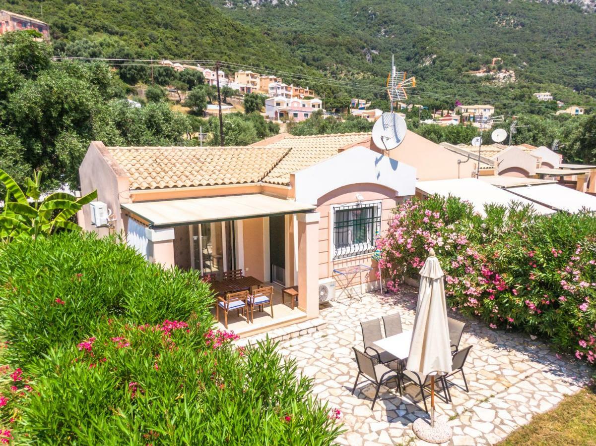 Beach Holiday Apartment, Corfu,greece * Barbati