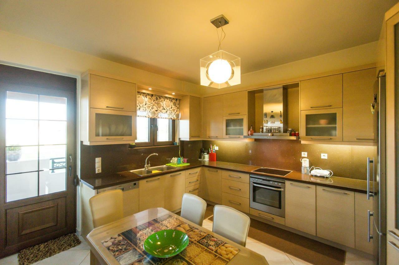 Luxury Maisonette Afro