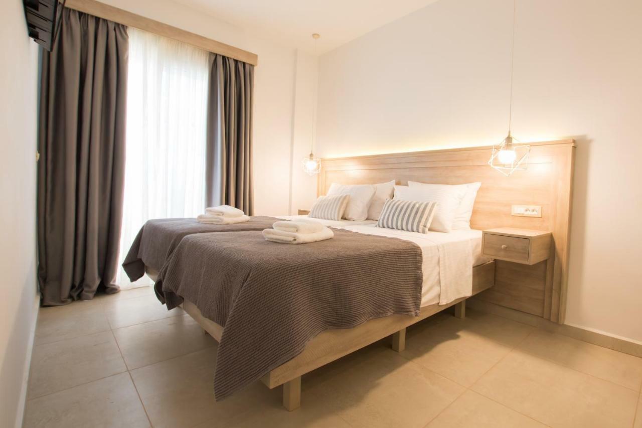 Aparthotel Porfyris And Karpathos Town (Pigadia)