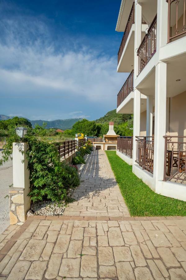 Kavadias Vasiliki (Lefkada)