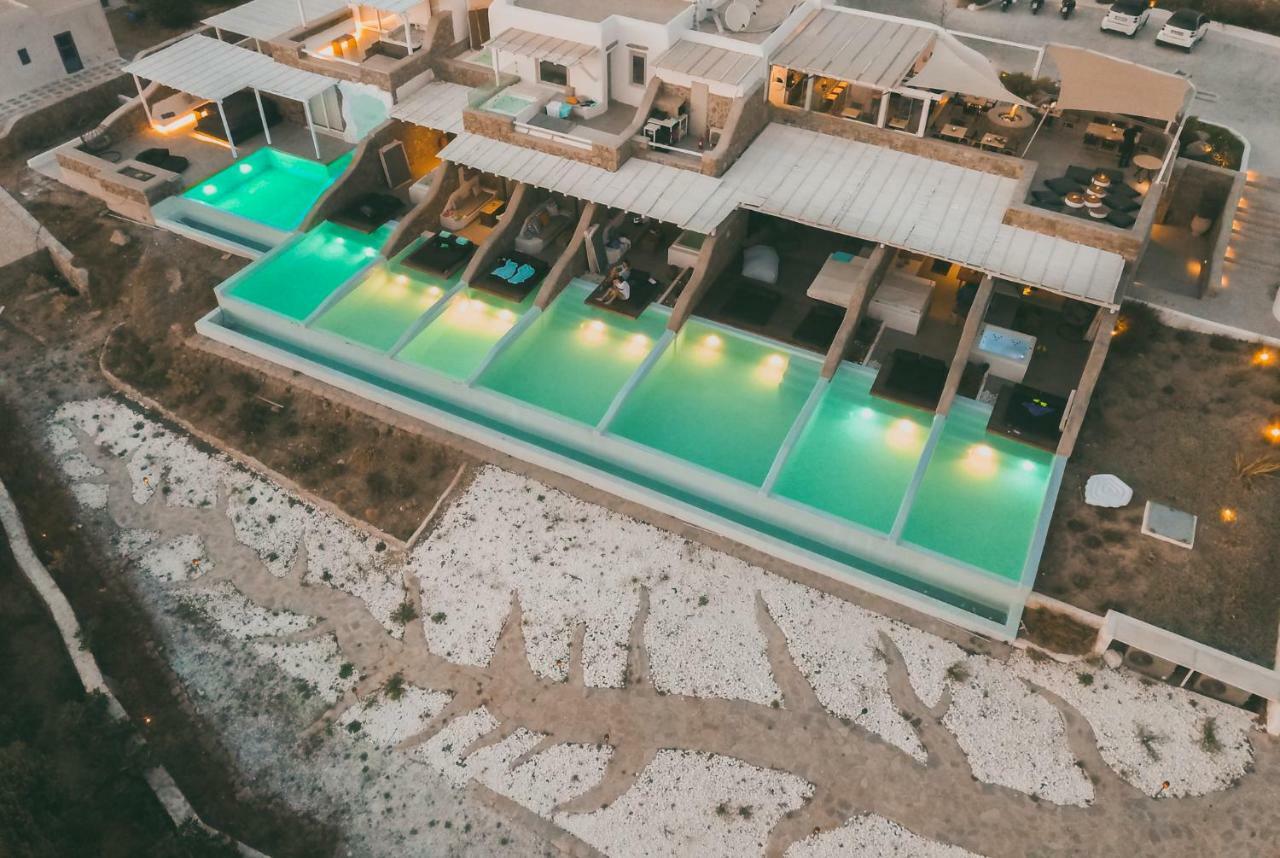 Adel Private Hotel 4*
