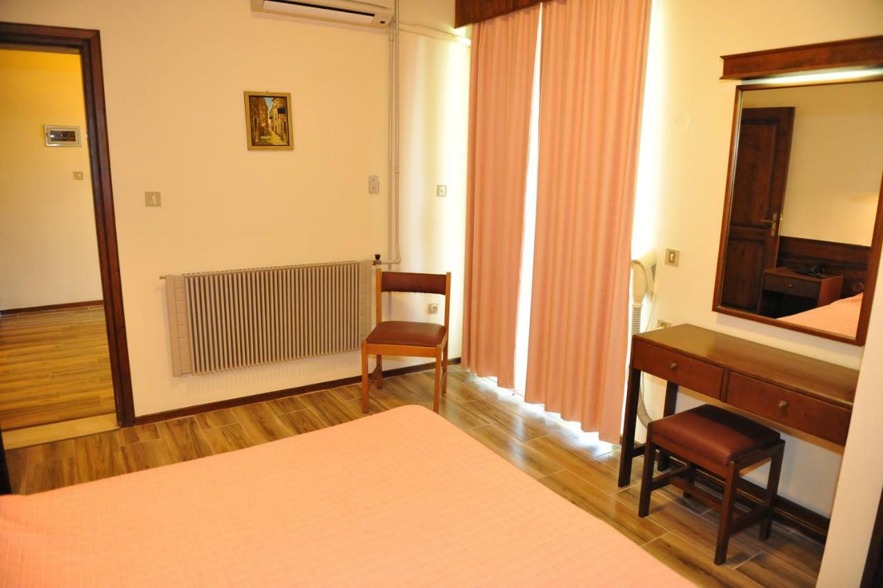 Niki Aparthotel