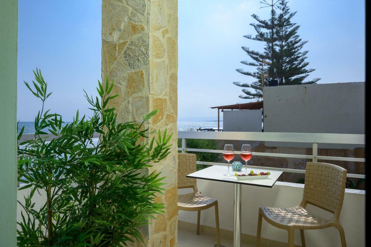 Hermes Front Apartment Stalos