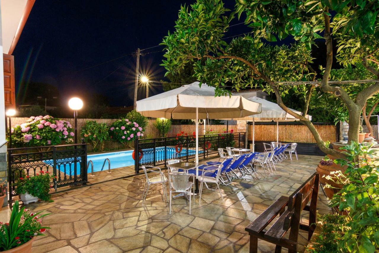 Charoula * Platanias (Thessaly)