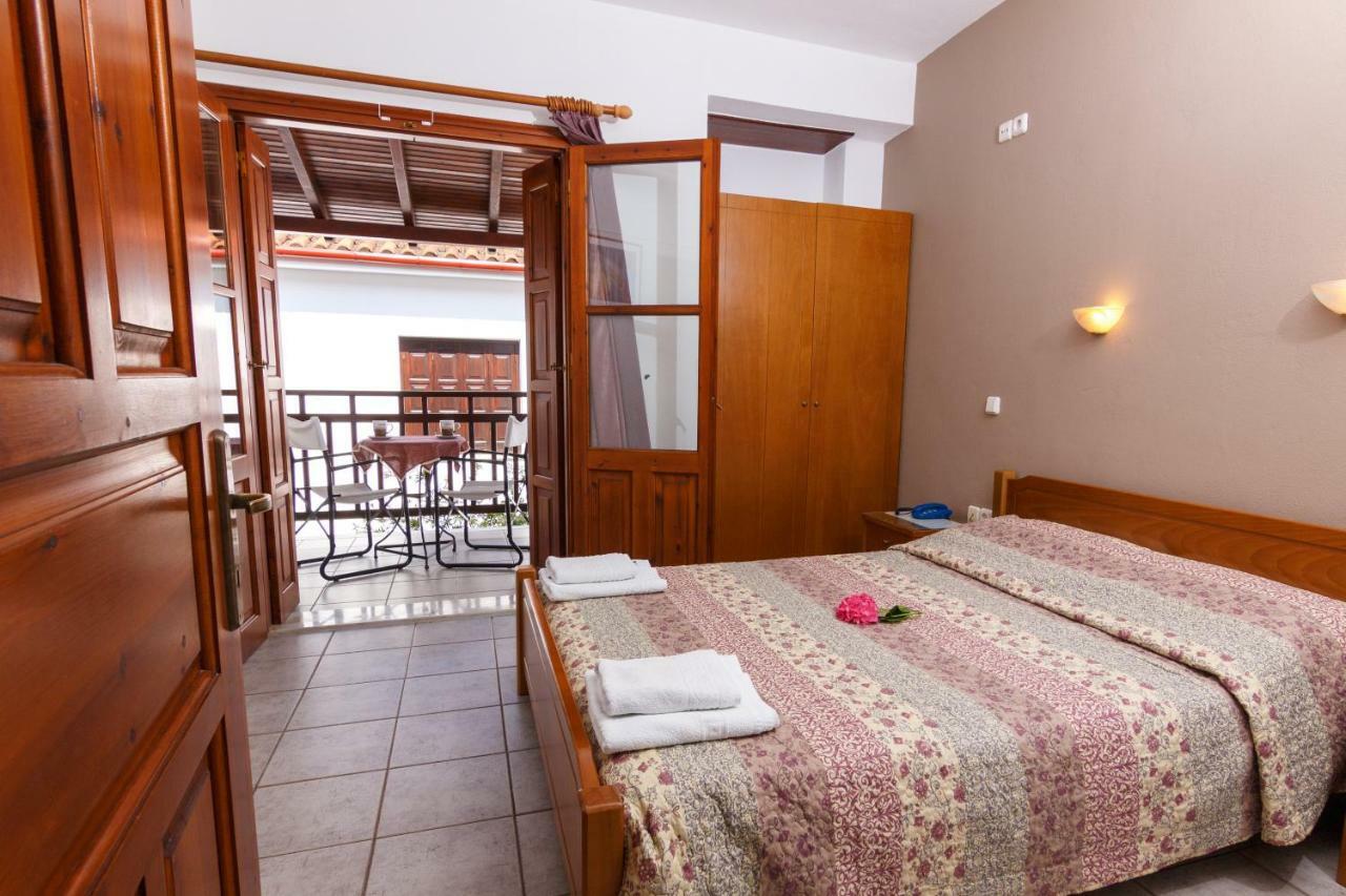 Charoula Apartment