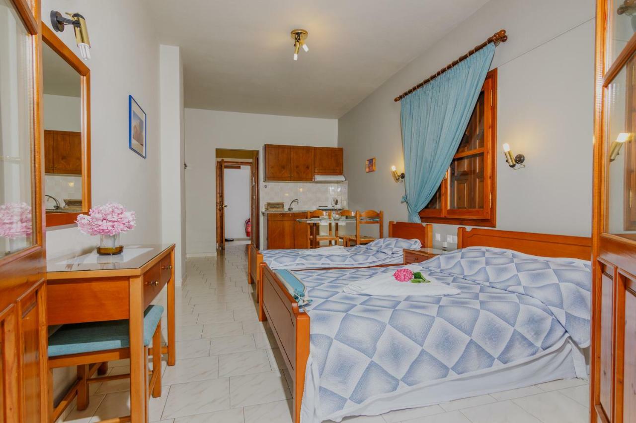 Apartment Charoula *