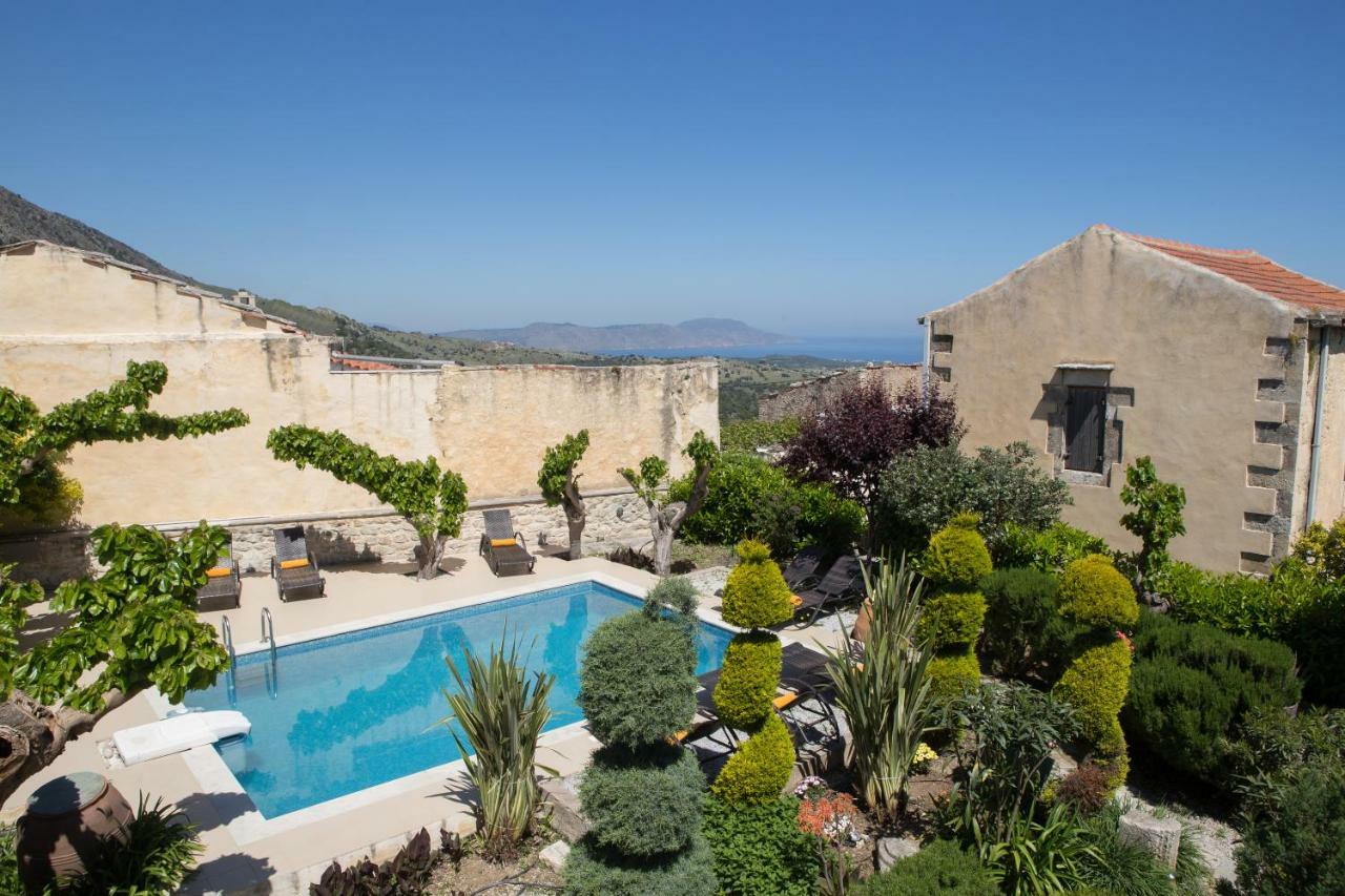 Hotel Arcus Suites 4*