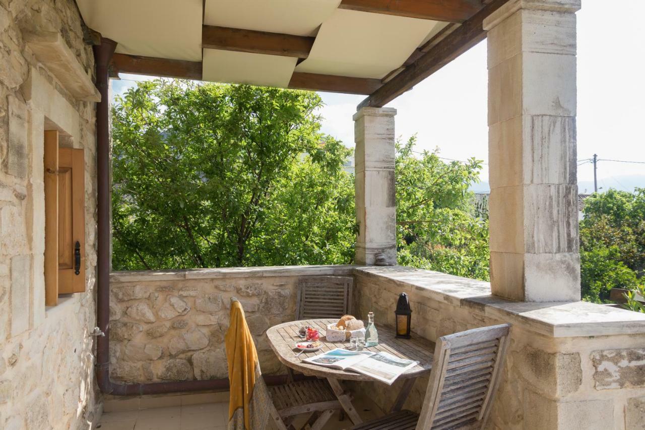 Arcus Suites Hotel Argiroupolis