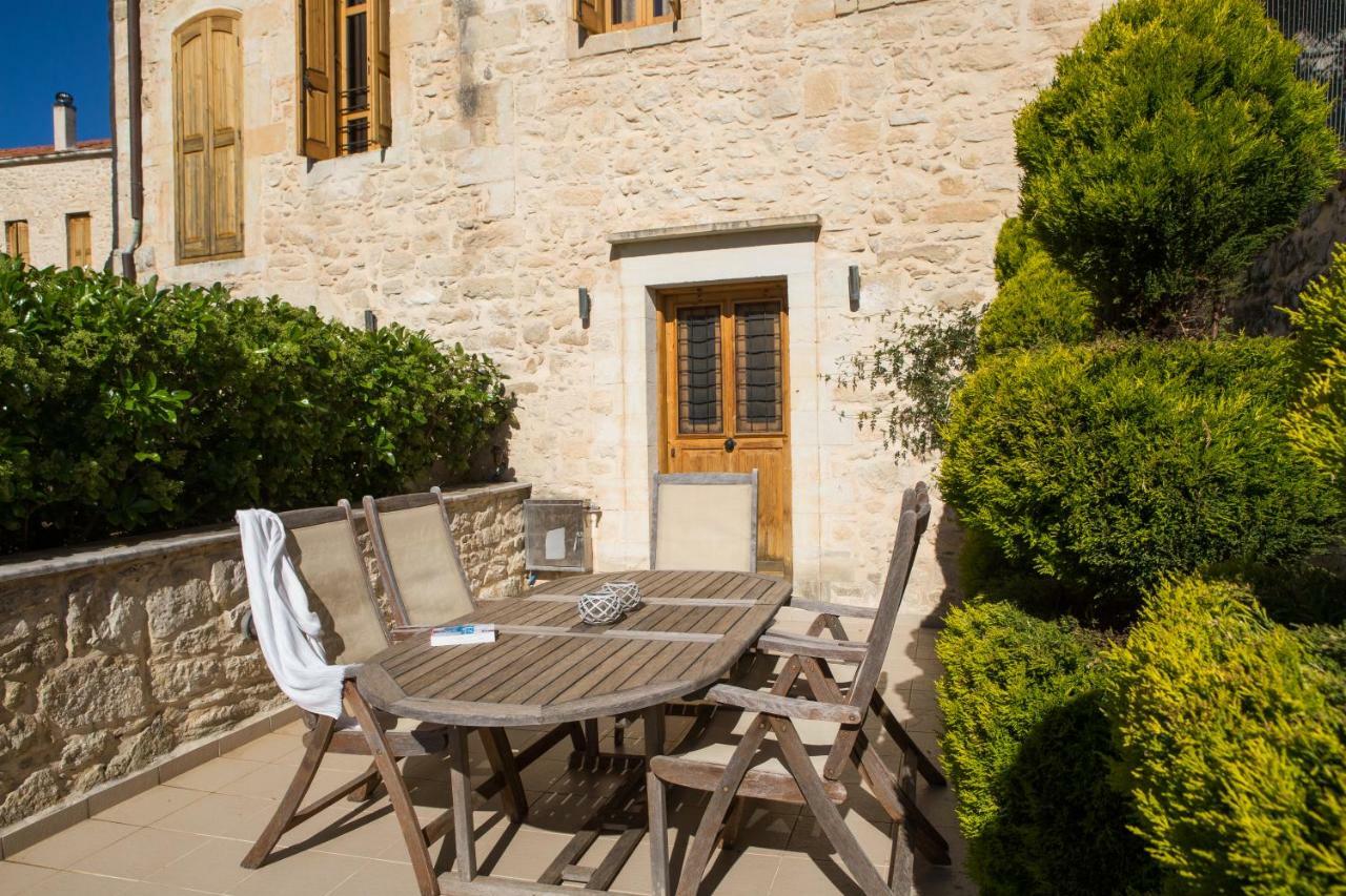 Arcus Suites Hotel Argiroupolis