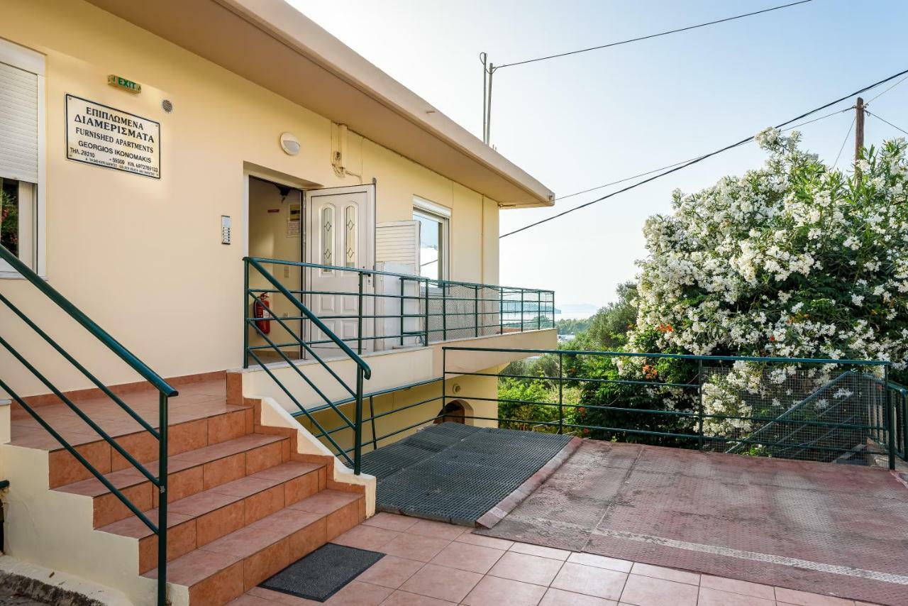Golden Beach Hill Kato Daratso