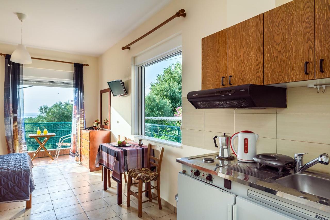 Golden Beach Hill Apartment *