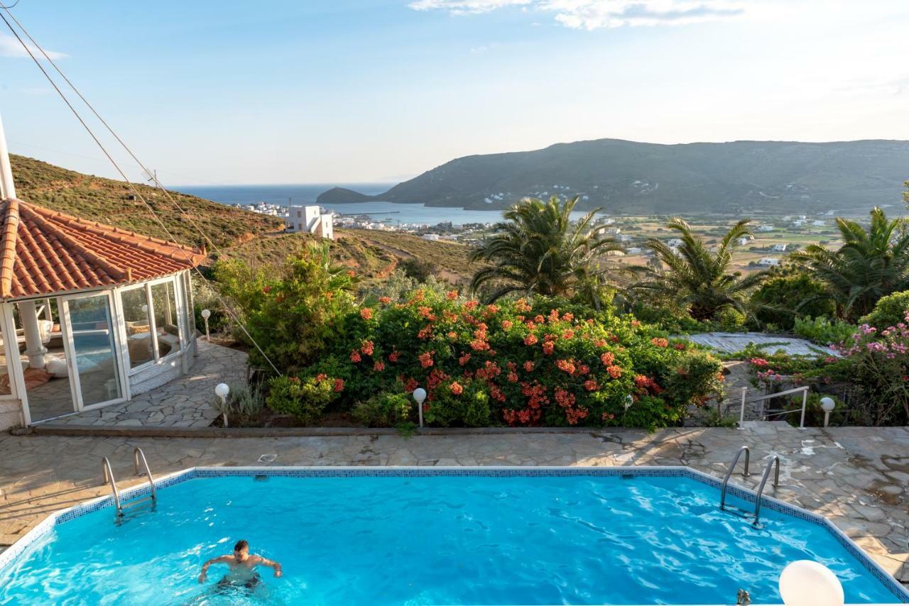 Guest house Kymothoi & Pool Bar Gavrio