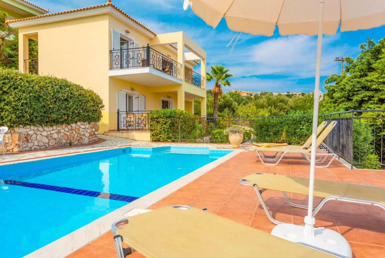 Skala Yellow Villa