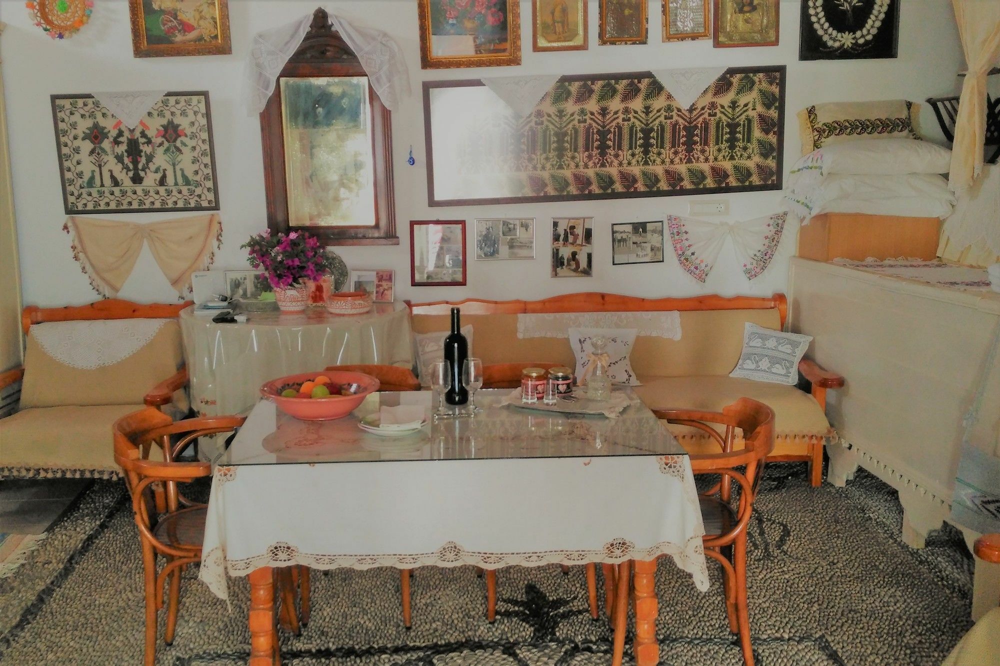 Apartment Kamariko Traditional House