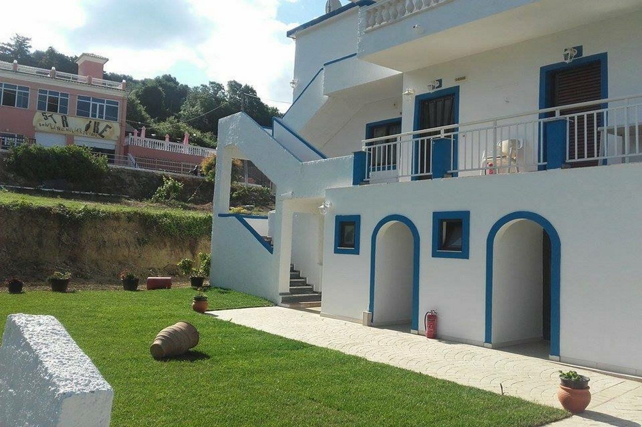 Hotel Akis Agios Georgios (Corfu)