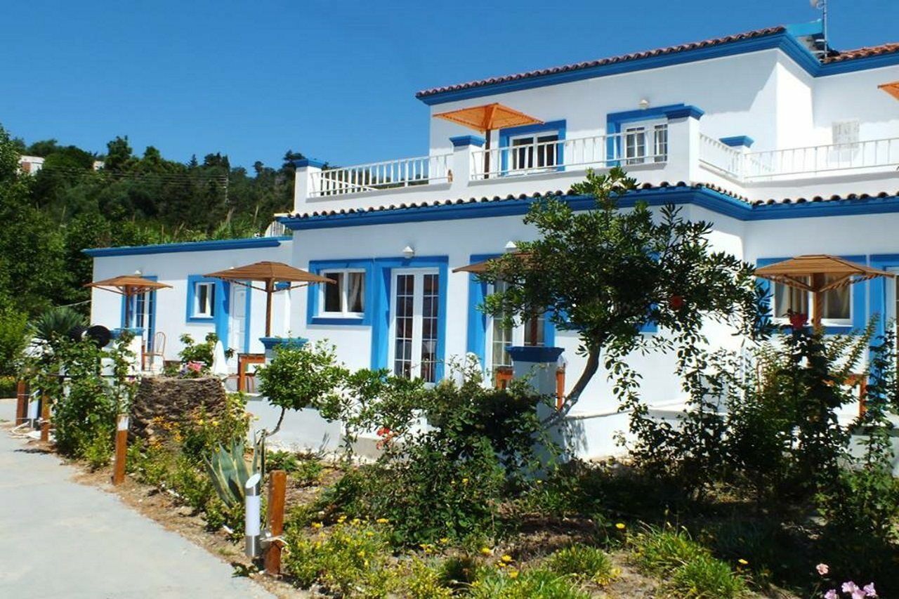 Hotel Akis *