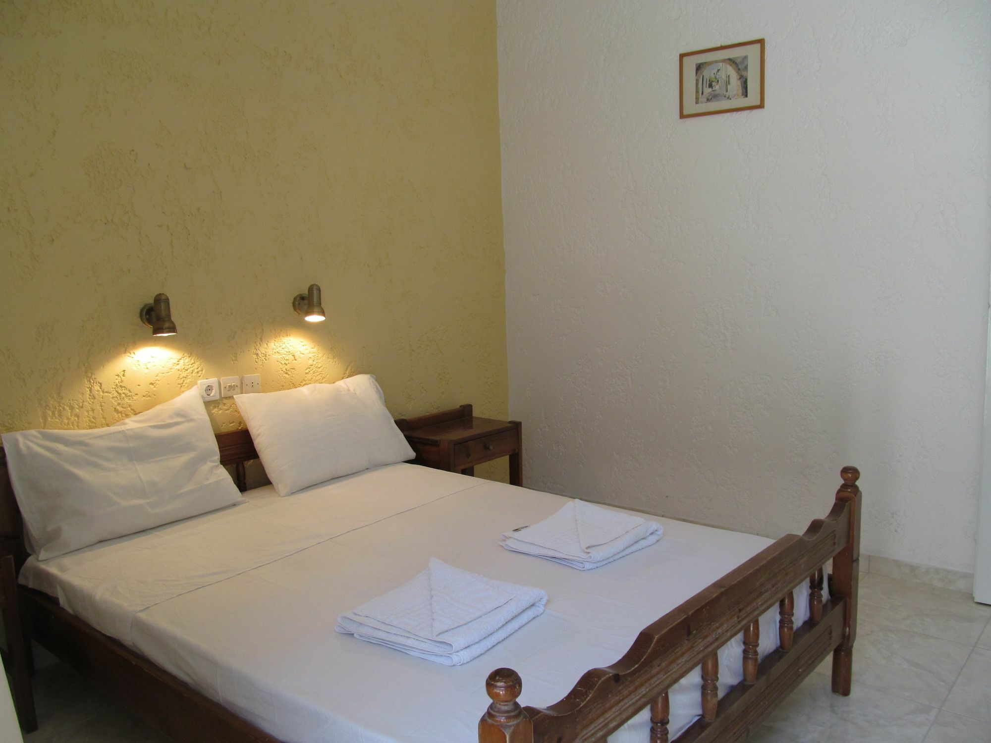 Kings & 2* Hersonissos (Crete)