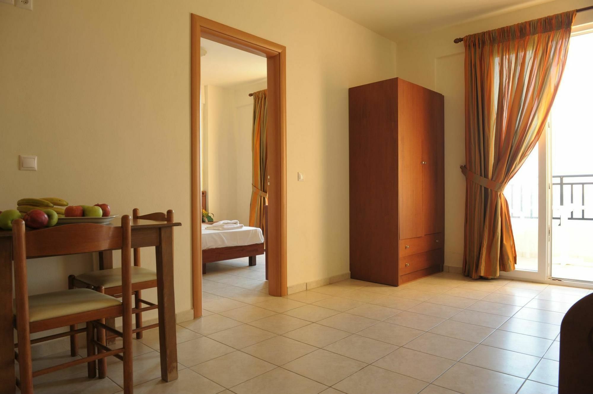 Theodosis Malia (Crete)
