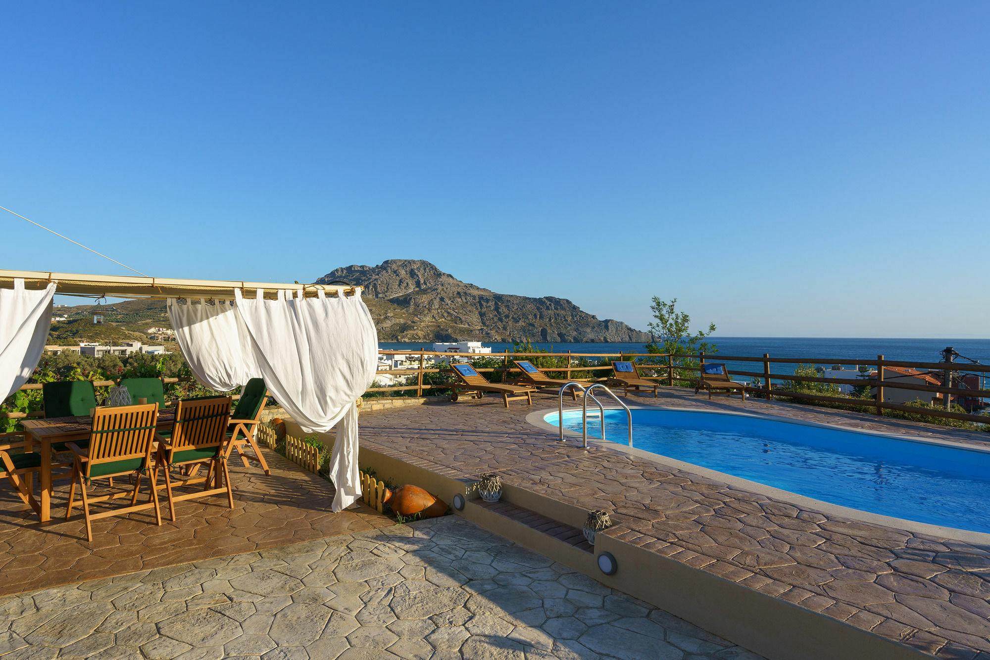 Family Ellis With Private Pool 200m To The Walking Distance To The Amenities * Plakias