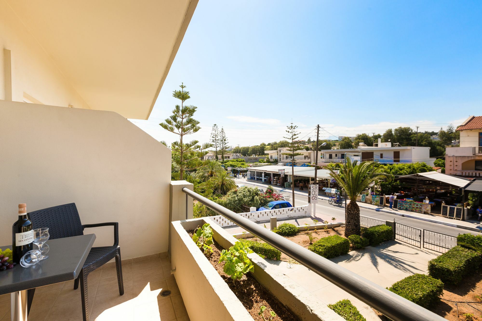 Yiannis Apartment Adelianos Kampos