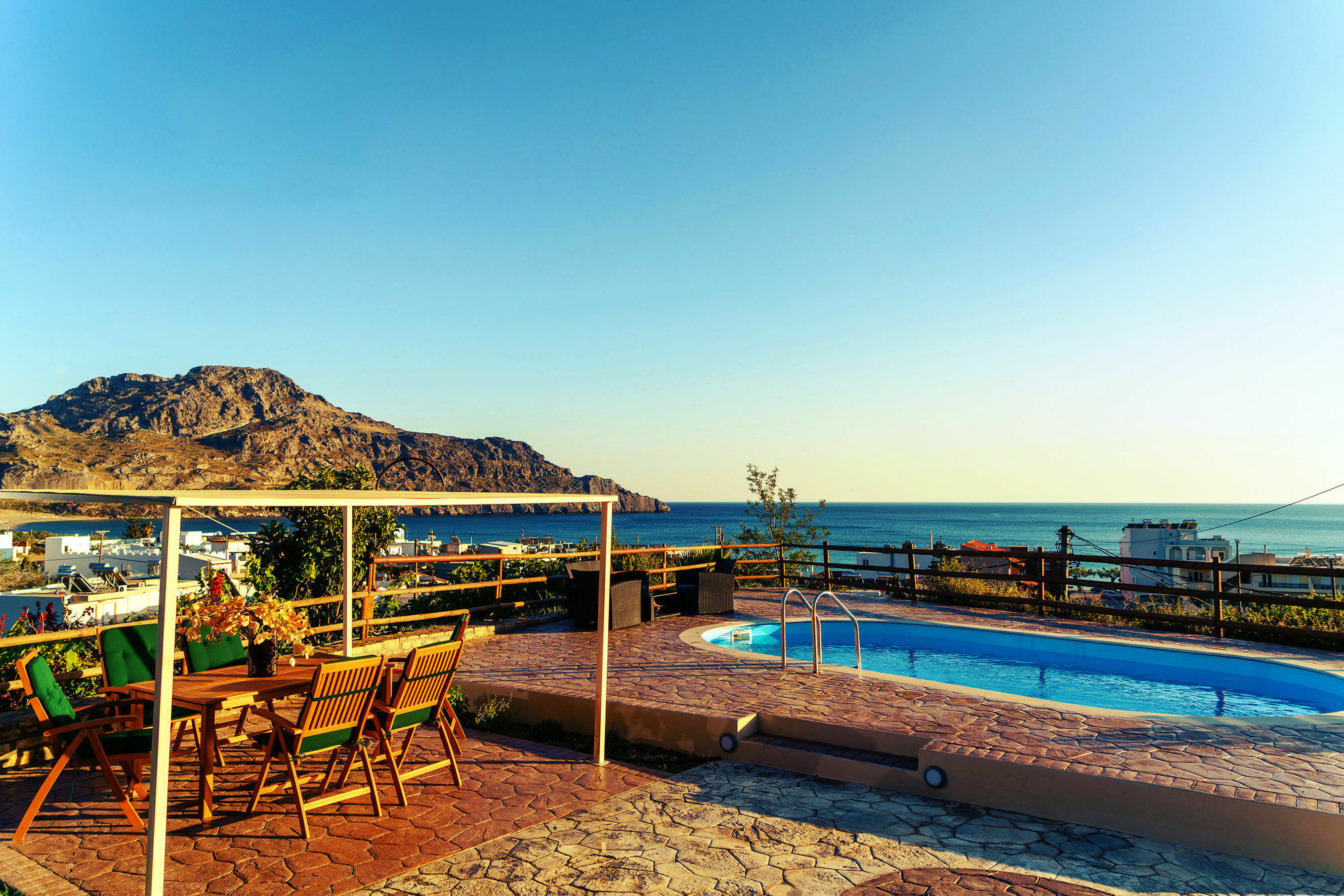 Villa Family Ellis With Private Pool 200m To The Walking Distance To The Amenities *