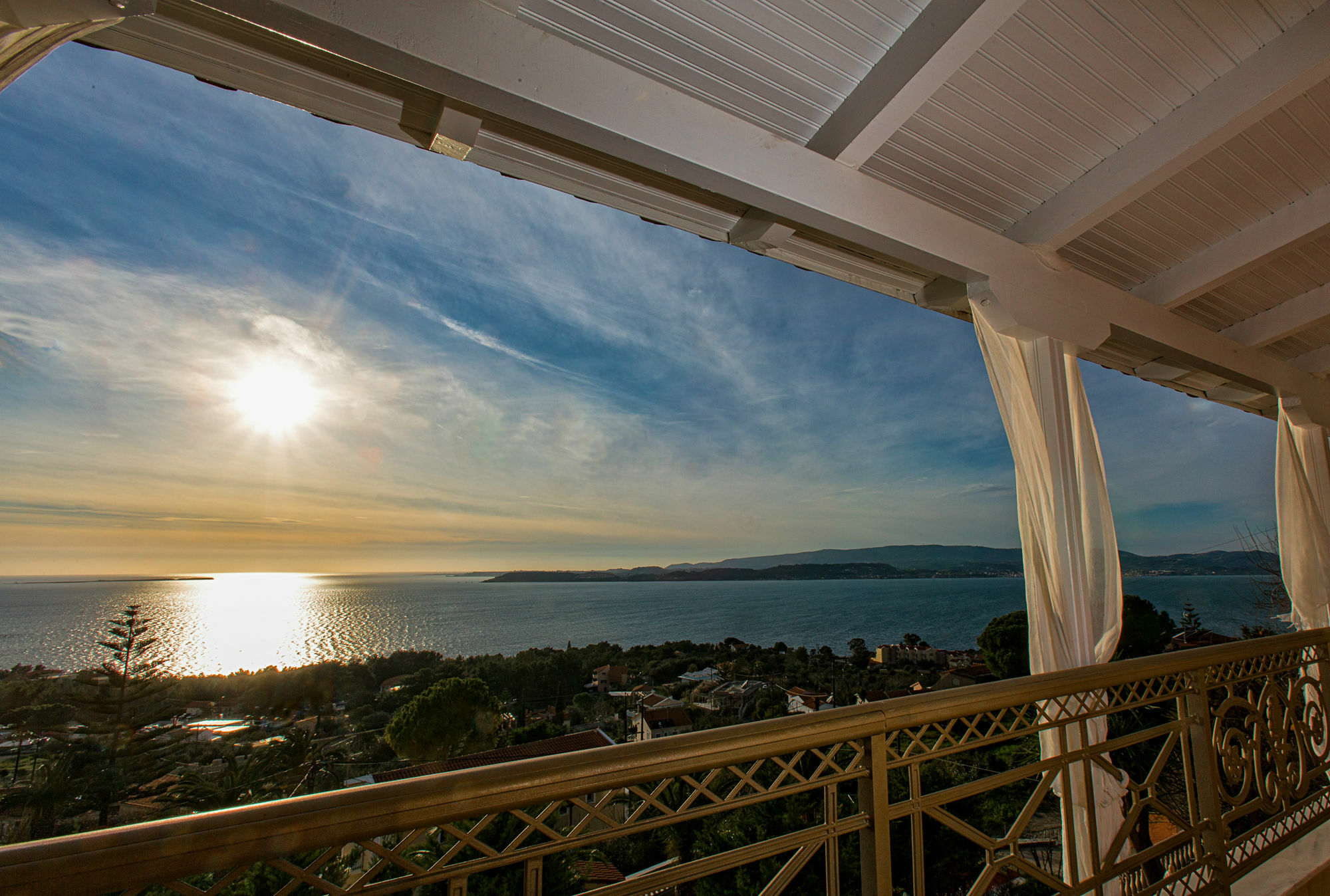 Sunshine * Lassi (Kefalonia)