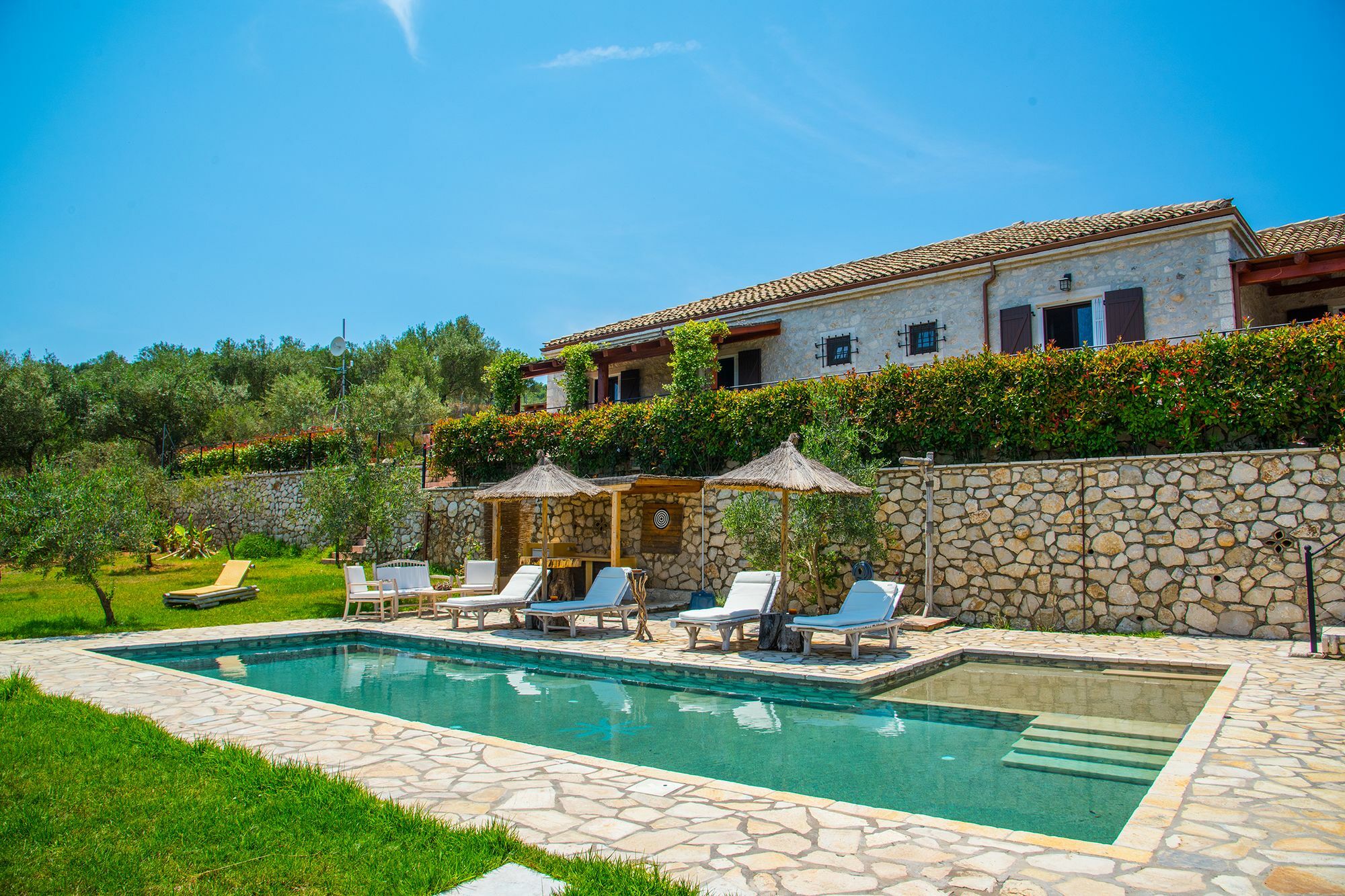 Traditional Fioretta Villa *