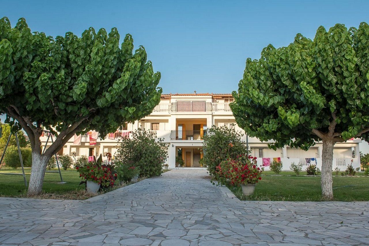 Tassia For Families & Couples (adults Only) 2* Laganas
