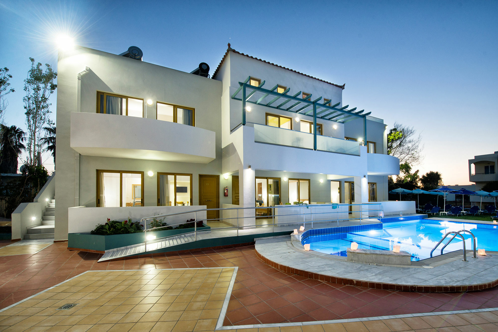 Aparthotel Mary & Mary Royal 3*