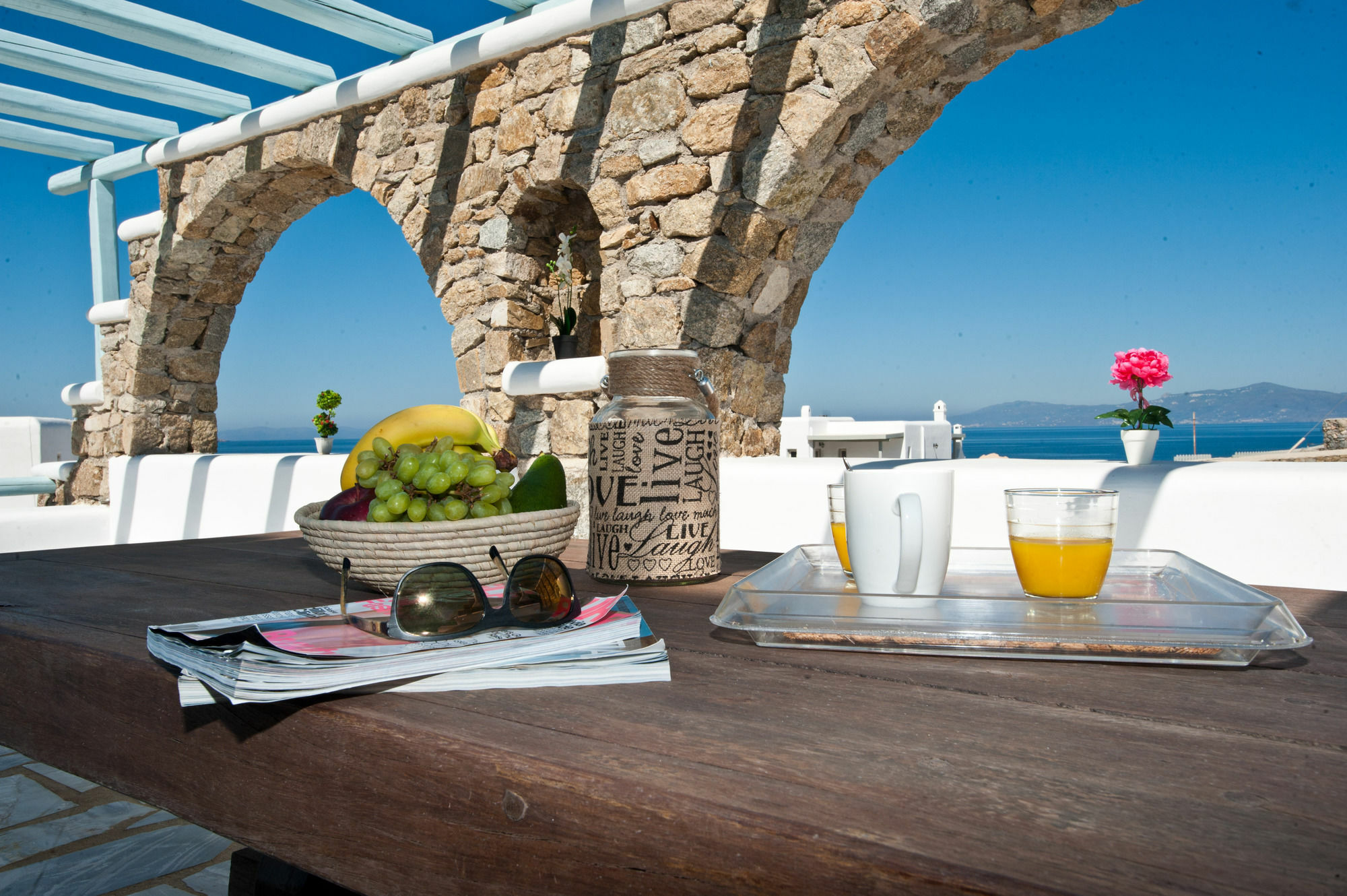 Sofia's Mykonos Agios Ioannis Diakoftis