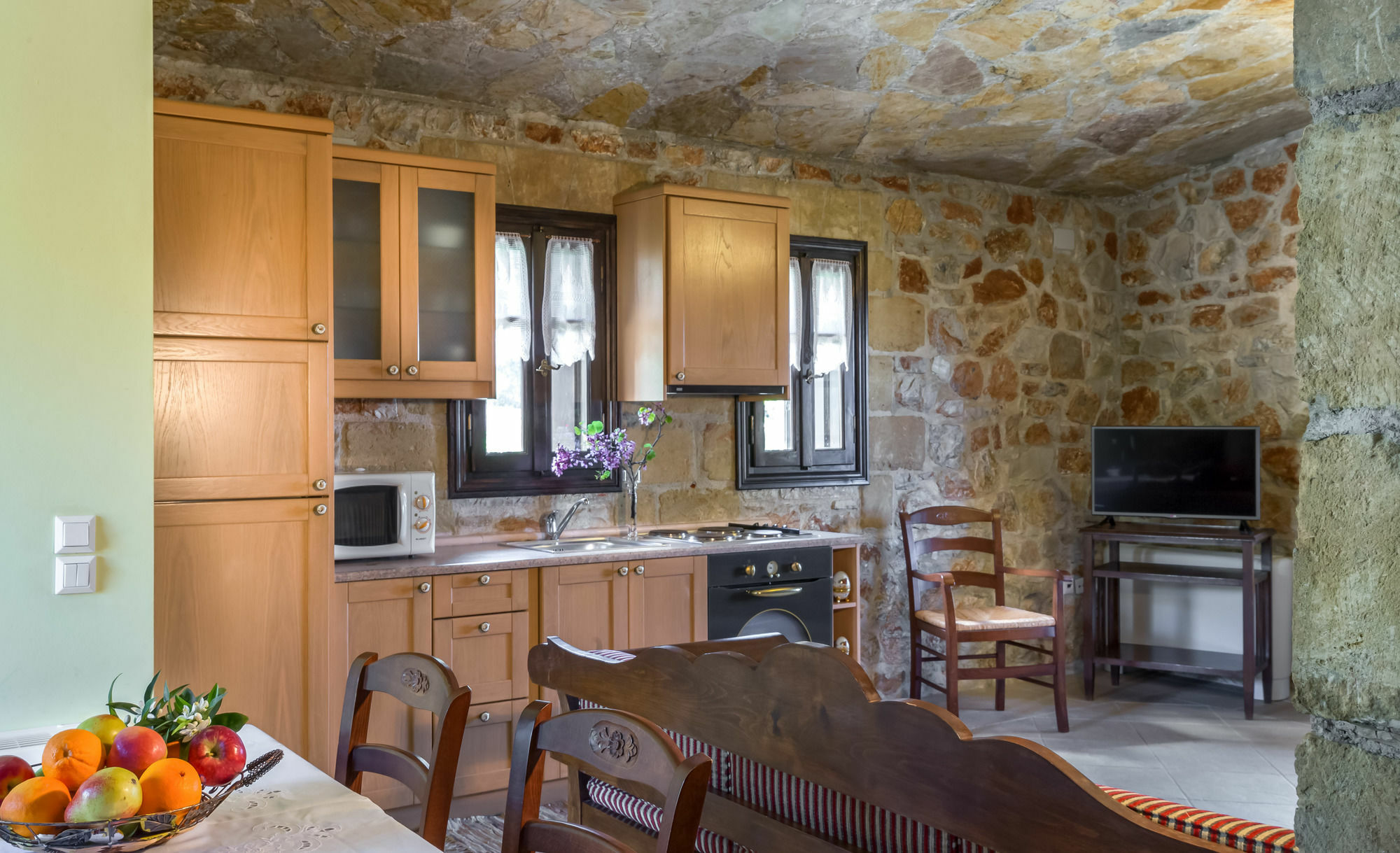 Klymeni Traditional Homes *