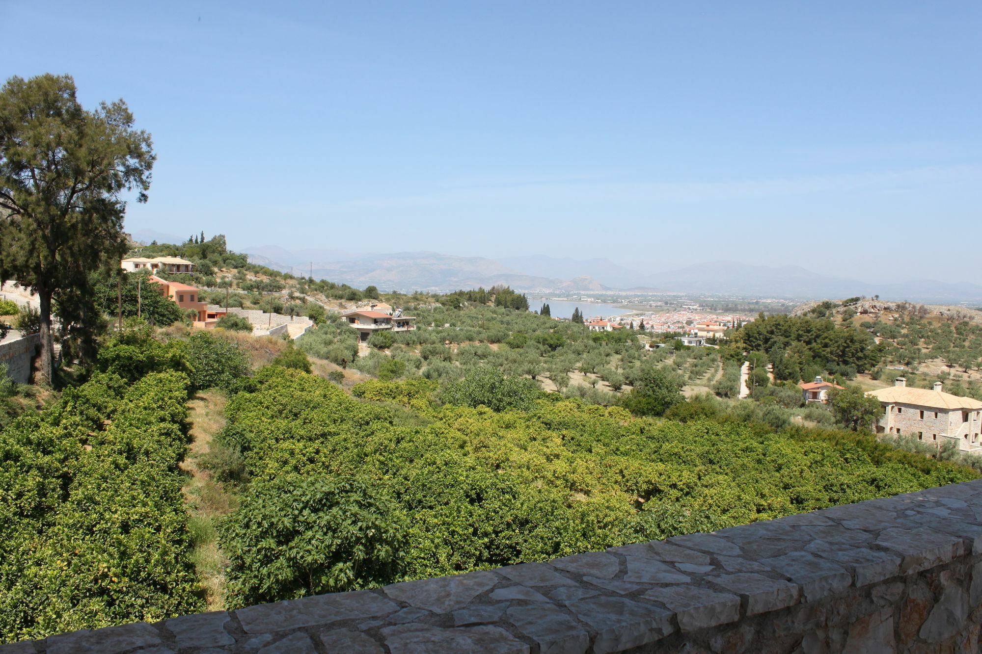 Klymeni Traditional Homes Apartment
