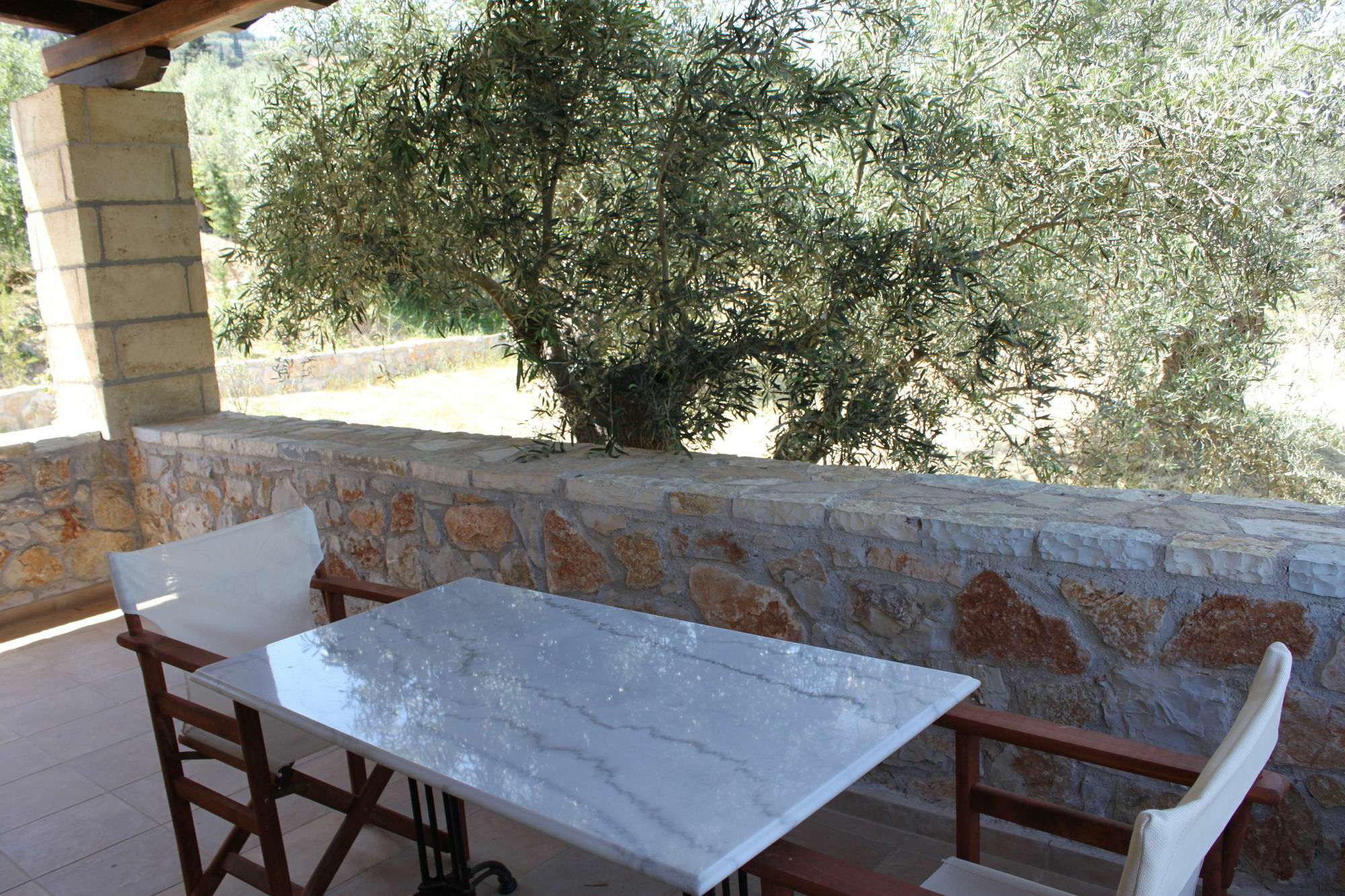 Klymeni Traditional Homes Apartment