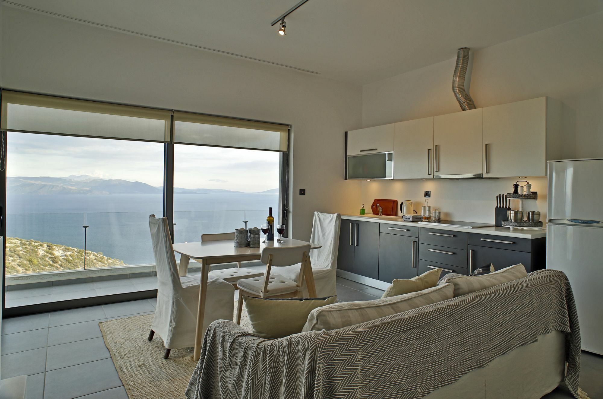 Seaview Loft