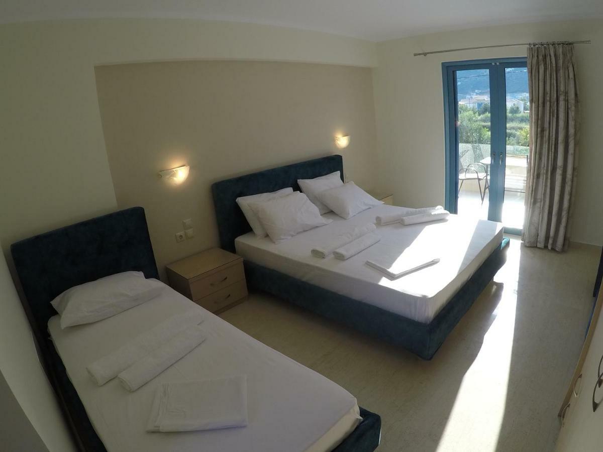 Ammos & Thalassa Apartment *